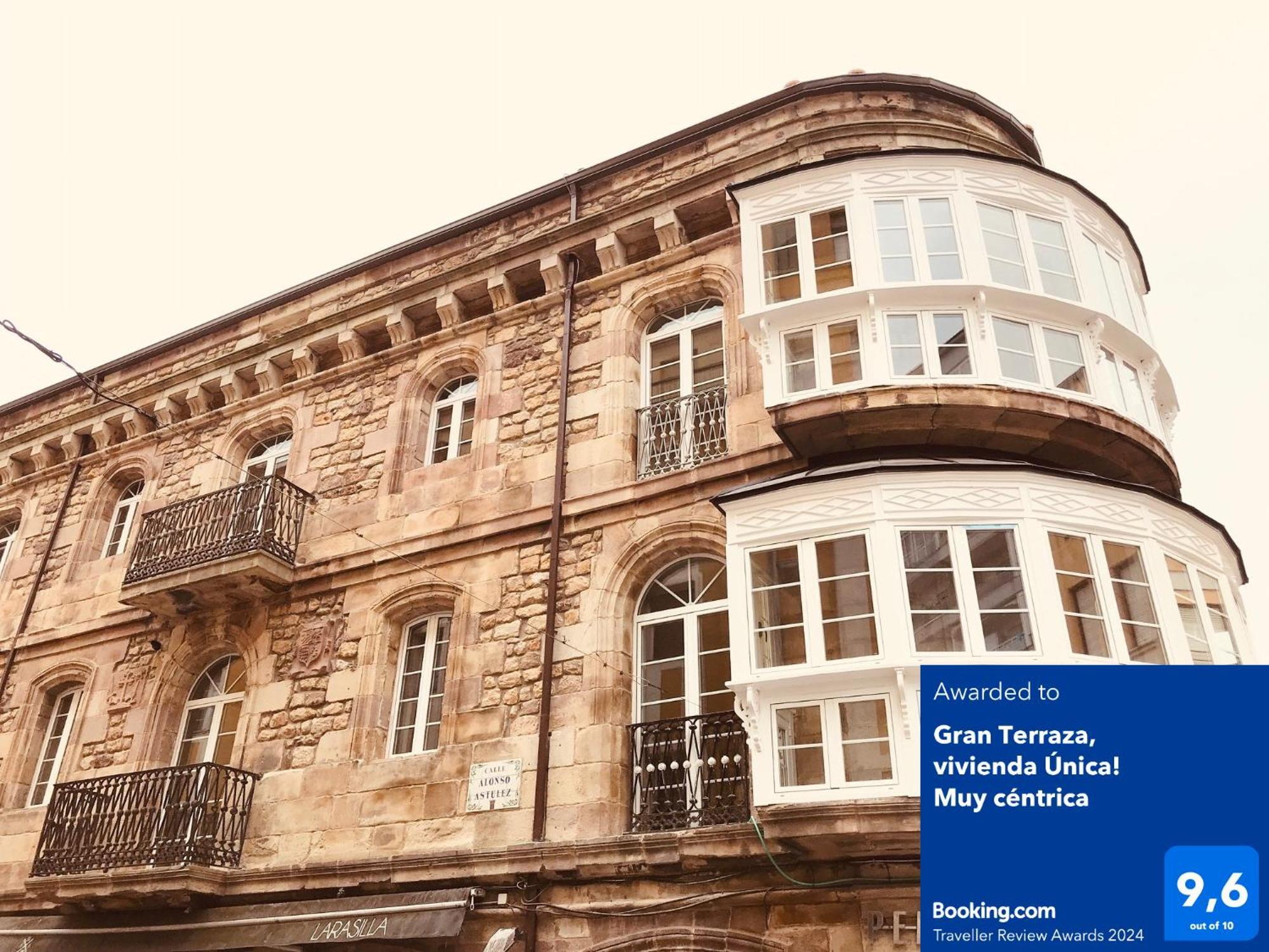 Gran Terraza, Vivienda Unica! Muy Centrica Leilighet Torrelavega Eksteriør bilde