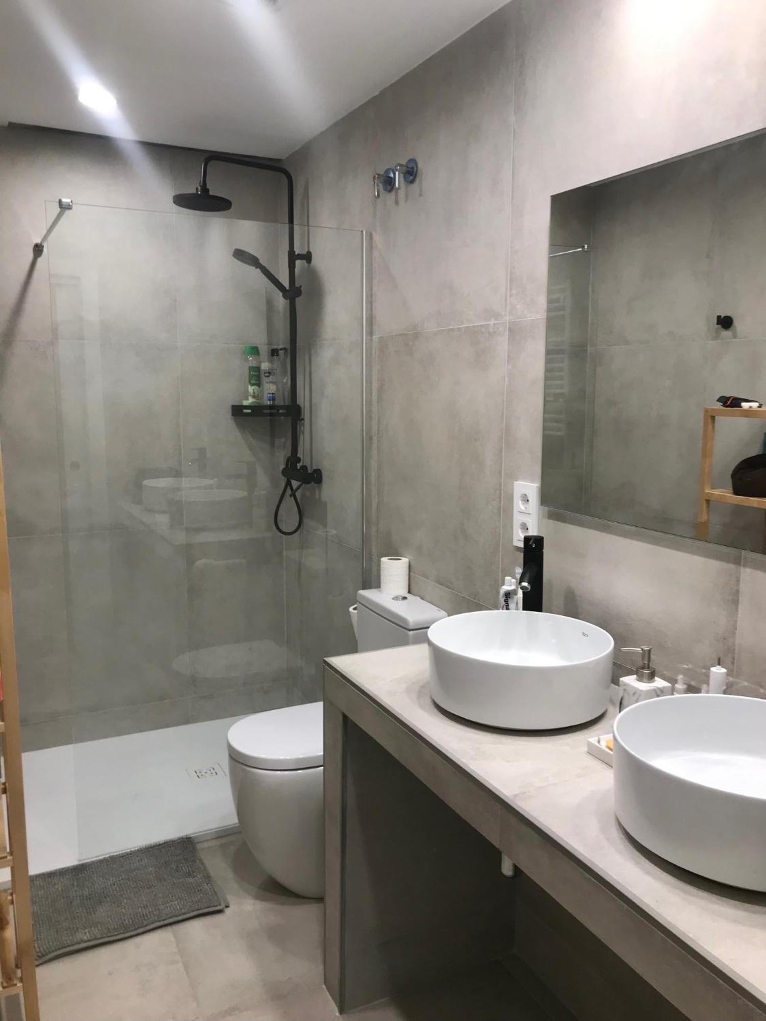 Gran Terraza, Vivienda Unica! Muy Centrica Leilighet Torrelavega Eksteriør bilde